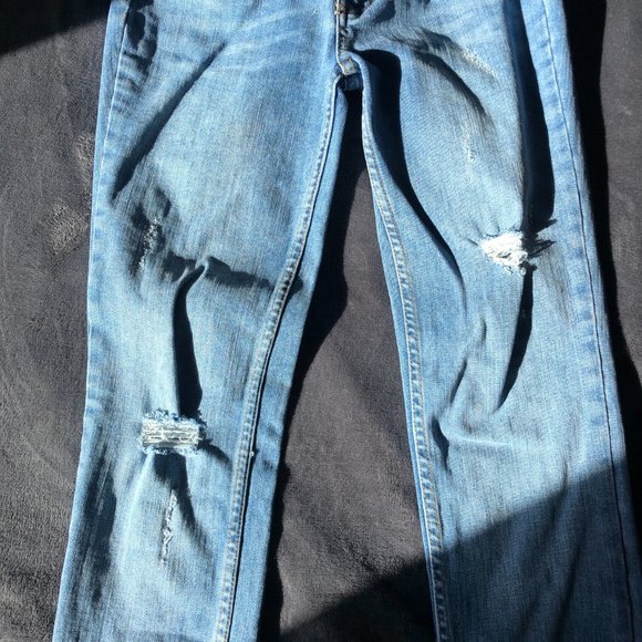 We The Free Distressed Jeans sz 26 - Picture 5 of 10